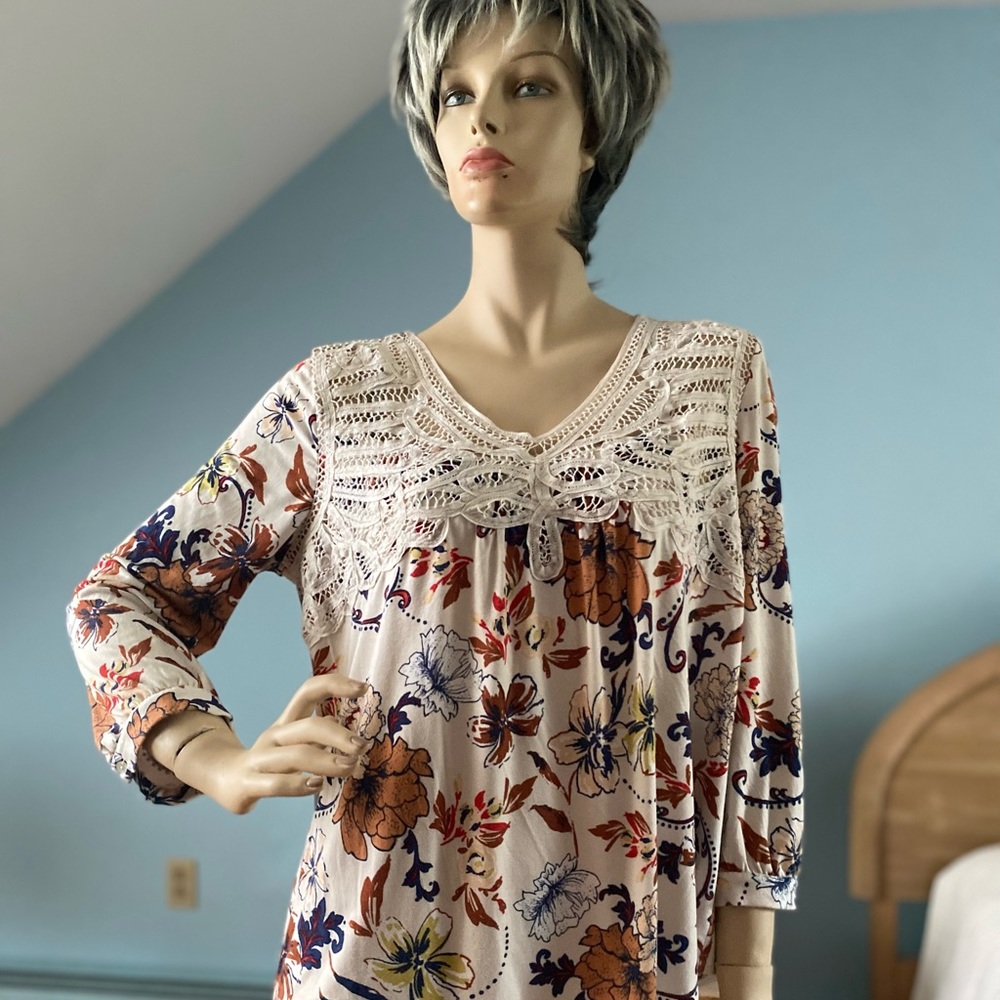MULTI COLOR EMBROIDERED TOP STITCH FIX by DANIEL RAIN EUC SIZE PETITE LARGE
